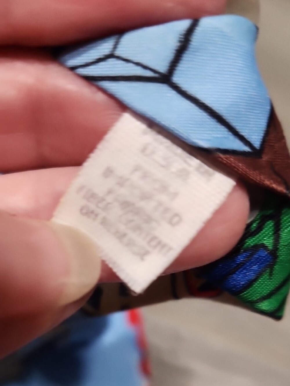 ACME Vintage 19971 Road Runner Themed Blue Graphic Tie - Picture 6 of 7